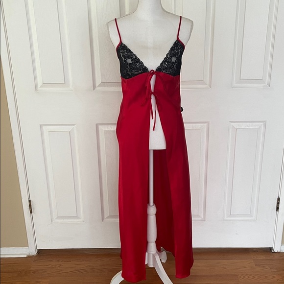 Fredricks of Hollywood Other - Fredricks Of Hollywood red satin nightgown/robe open front black lace bra maxi